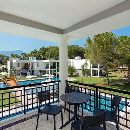 Hotel Simena Comfort 4*