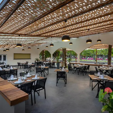 Hotel Simena Comfort 4*